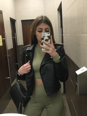 София